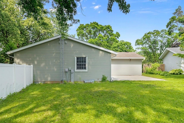 1602 Golden Oak Ln, Madison, WI 53711 - view of side of property featuring a patio