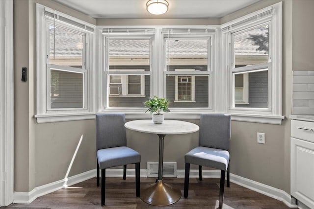 4455 N 58th St, Milwaukee, WI 53218 - view of sunroom