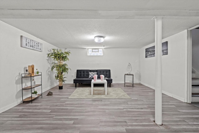 4455 N 58th St, Milwaukee, WI 53218 - living area featuring wood finished floors and baseboards