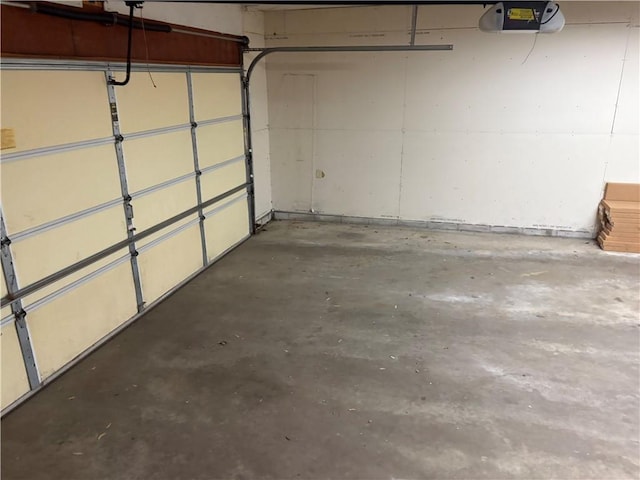 1430 5th Ave, Baldwin, WI 54002 - garage featuring a garage door opener