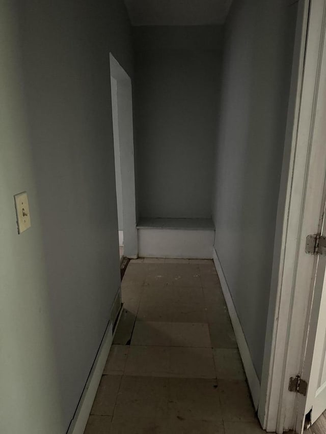 2340 N 12th St, Milwaukee, WI 53206 - view of corridor