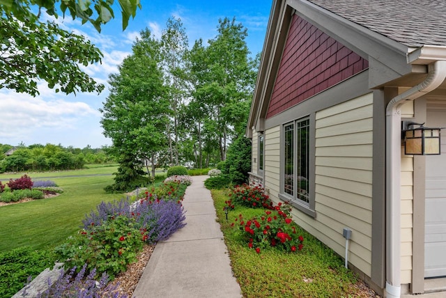 4570 Stoney Creek Rd, West Bend, WI 53095 - view of green lawn