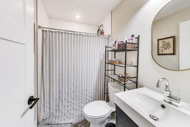 1500 E Oklahoma Ave Unit 1502, Milwaukee, WI 53207 - bathroom with vanity and curtained shower