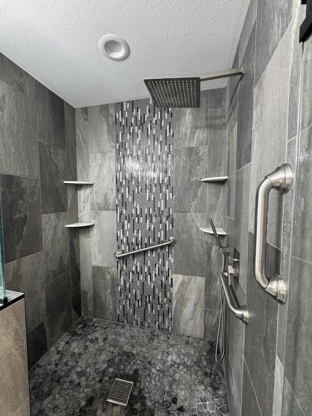 4700 W Hunting Park Dr, Franklin, WI 53132