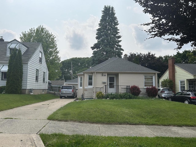 1961 S 94th St, West Allis, WI 53227 - bungalow-style house with a front lawn