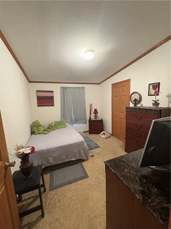 733 W Old Highway 54, Pittsville, WI 54466 - bedroom with lofted ceiling, crown molding, carpet floors, and a textured ceiling