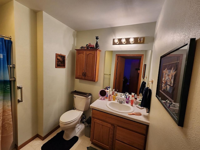 584 N Wisconsin St, Berlin, WI 54923 - full bath featuring vanity, curtained shower, and tile patterned flooring