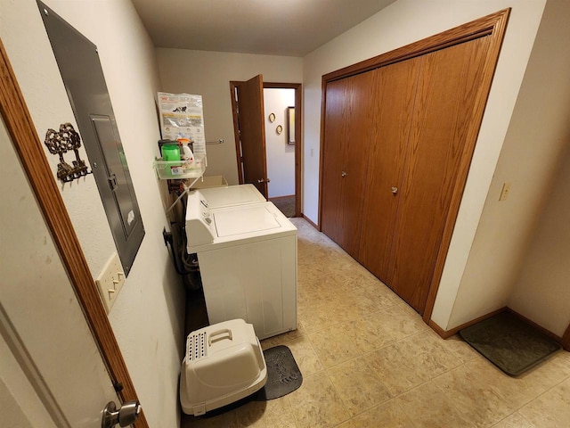 584 N Wisconsin St, Berlin, WI 54923 - laundry room featuring independent washer and dryer and light tile patterned floors