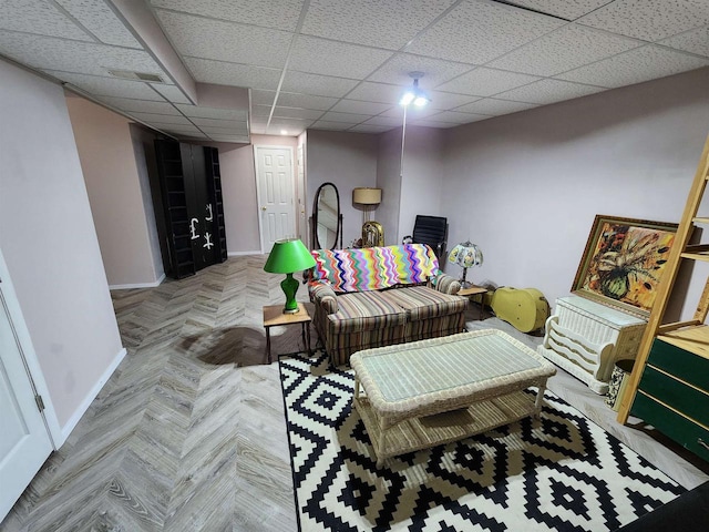 584 N Wisconsin St, Berlin, WI 54923 - living room with baseboards and a drop ceiling