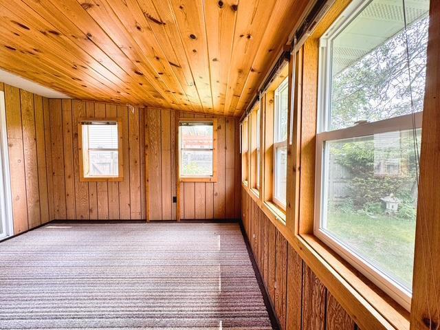2709 Richard St, Marinette, WI 54143 - view of unfurnished sunroom