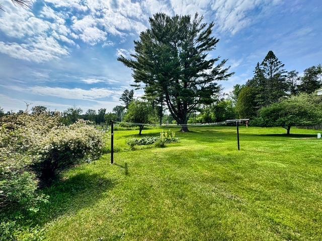 2709 Richard St, Marinette, WI 54143 - view of property's community with a yard
