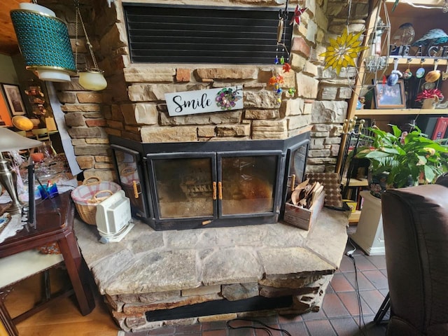221 S Schmidt Ave, Marshfield, WI 54449 - detailed view of a fireplace