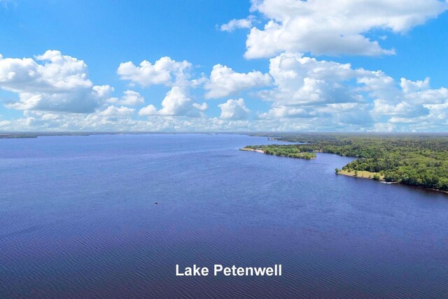472 Sir Winston Trl, Nekoosa, WI 54457