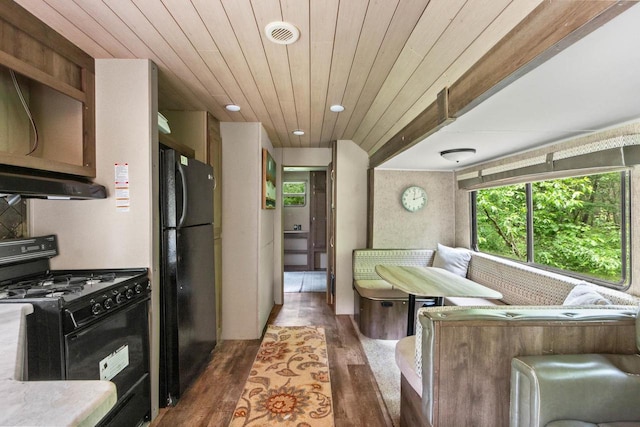 472 Sir Winston Trl, Nekoosa, WI 54457