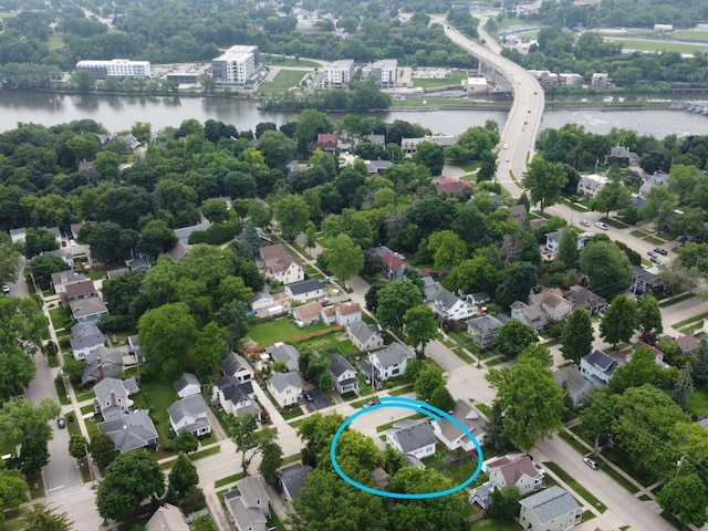 209 N Rankin St, Appleton, WI 54911 - aerial view of residential area with a large body of water