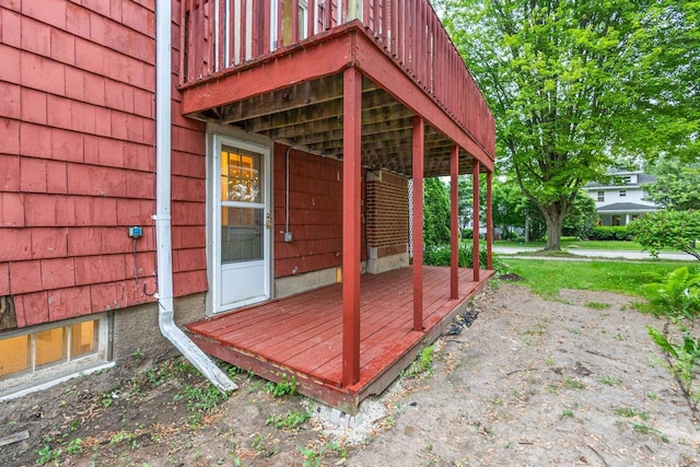 928 Emilie St, Green Bay, WI 54301 - view of wooden terrace