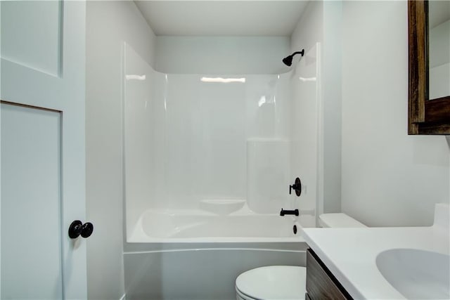1688 Dorret Rd, Eau Claire, WI 54703 - bathroom featuring vanity and bathtub / shower combination