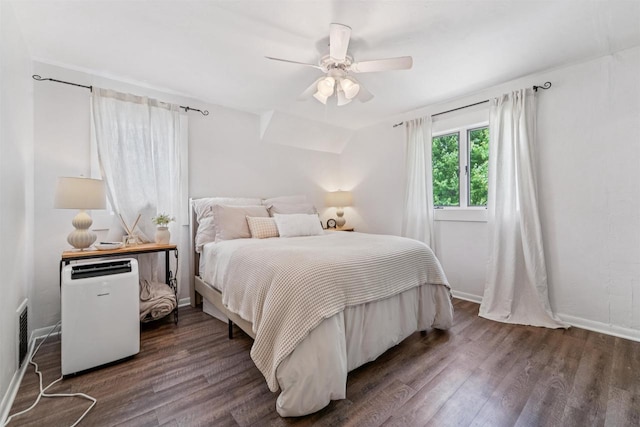 266 E 10th St, Fond Du Lac, WI 54935 - bedroom with wood finished floors and a ceiling fan