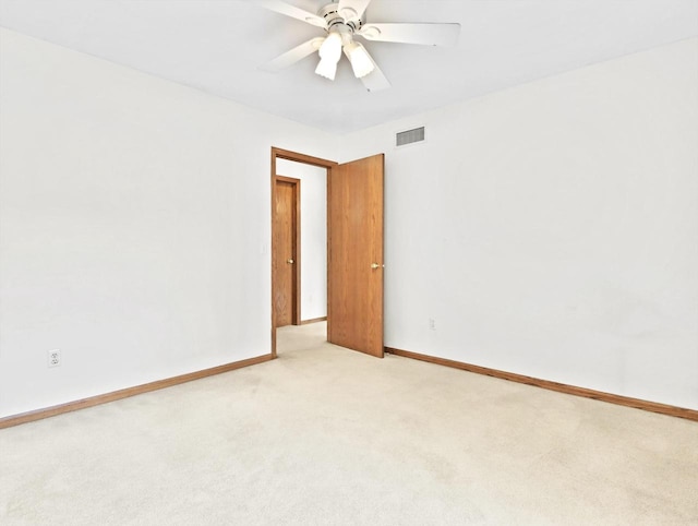 4315 Tanglewood Dr, Janesville, WI 53546 - unfurnished room with light carpet and ceiling fan