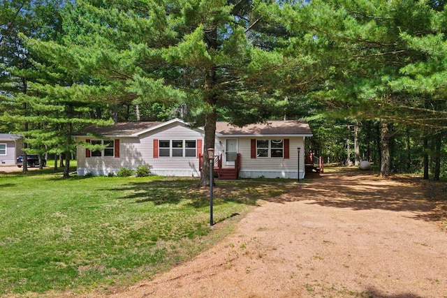 527 Feather Trl, Nekoosa, WI 54457