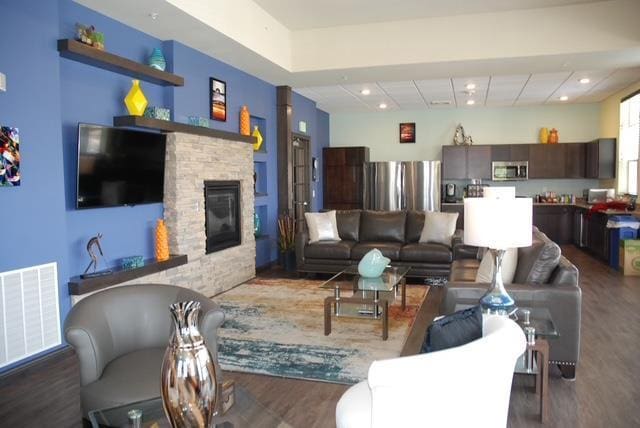 5836 Golden Guernsey Ct, Waunakee, WI 53597