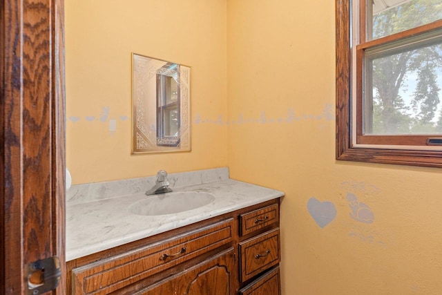 1490 Fernando Dr, Ashwaubenon, WI 54115 - bathroom with vanity