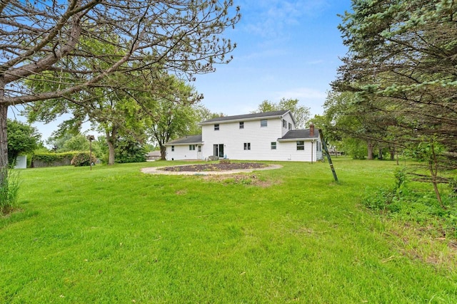 1490 Fernando Dr, Ashwaubenon, WI 54115 - view of green lawn