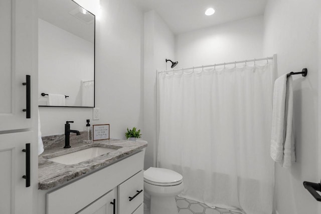 2061 White Dove Ln, Kaukauna, WI 54130 - bathroom featuring vanity, shower / tub combo with curtain, and tile patterned flooring