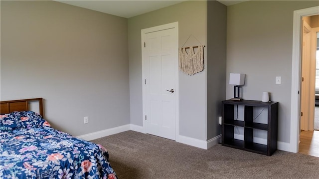 406 S Birch St, Marshfield, WI 54449 - carpeted bedroom with baseboards