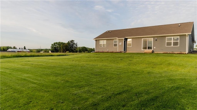 406 S Birch St, Marshfield, WI 54449 - back of property with a yard