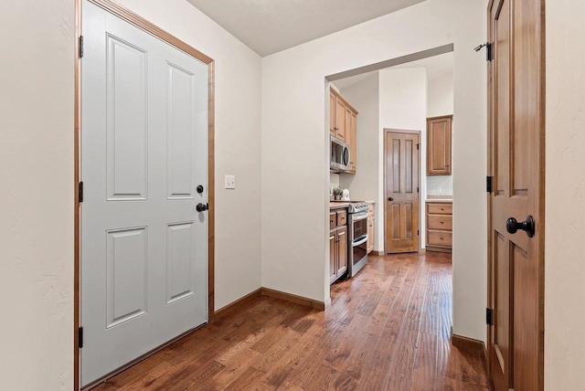 4835 Isabella Cir, Hobart, WI 54155 - foyer with dark wood-style floors and baseboards