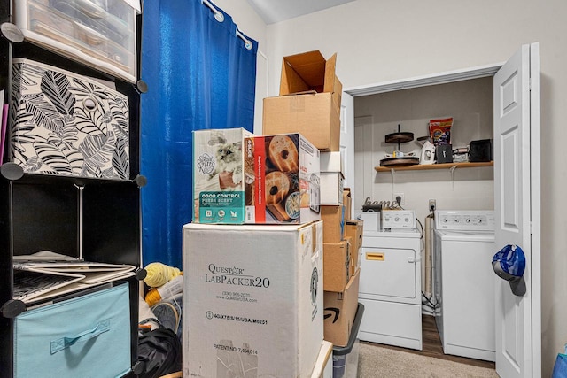 628 End Ct Unit 628A, Sheboygan, WI 53081 - laundry room featuring washing machine and clothes dryer
