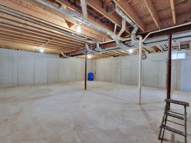 8300 Fishman Rd, Burlington, WI 53105 - view of unfinished below grade area