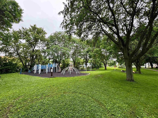 50 S Marquette St, Madison, WI 53704 - view of grassy yard