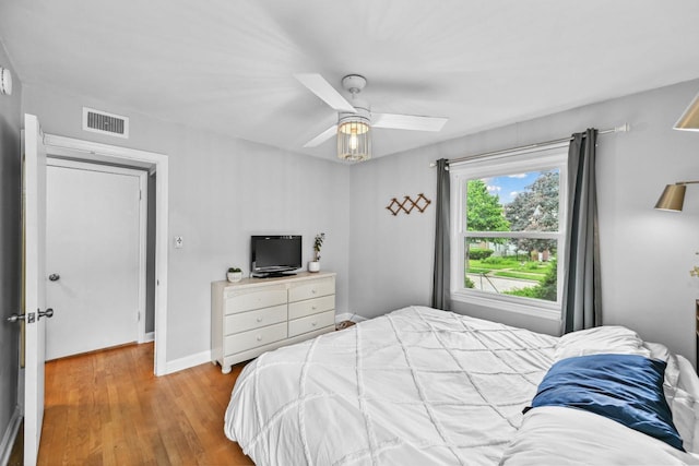 2750 N 86th St, Milwaukee, WI 53222 - bedroom with wood finished floors and ceiling fan