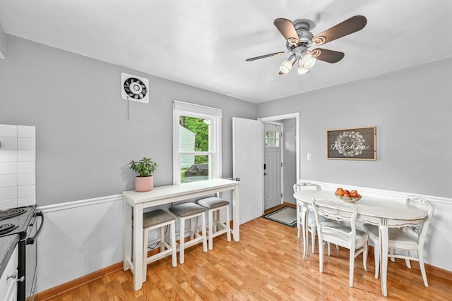 2750 N 86th St, Milwaukee, WI 53222 - dining area with ceiling fan and light wood finished floors
