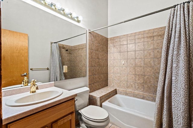 200 S Water St Unit 307, Milwaukee, WI 53204 - full bath featuring vanity and shower / bath combo