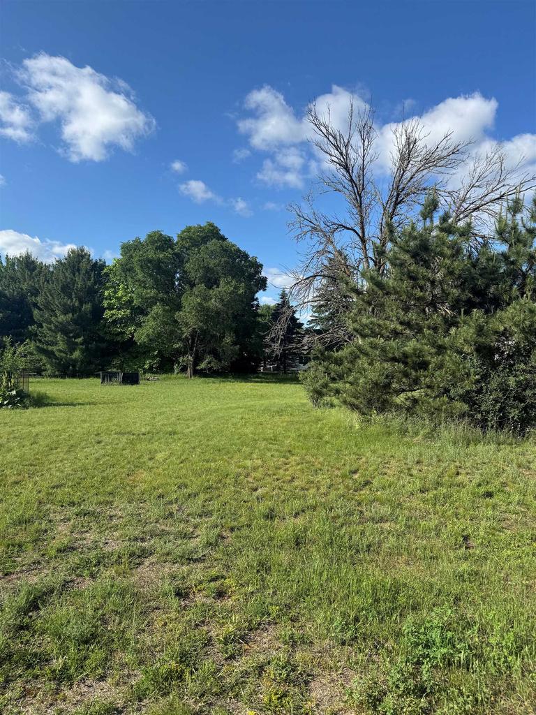 5416 Windy Dr, Stevens Point, WI 54482
