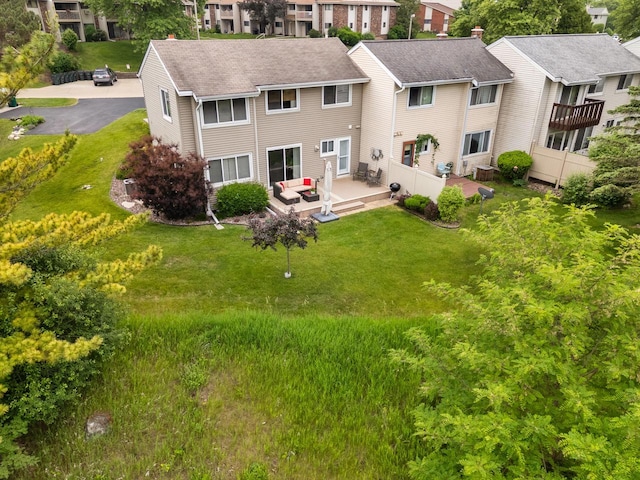 618 Westridge Dr, West Bend, WI 53095 - aerial view of residential area