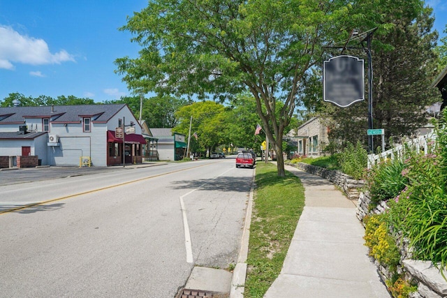 W318S4121 Highview Rd, Waukesha, WI 53189 - view of asphalt street featuring sidewalks and curbs