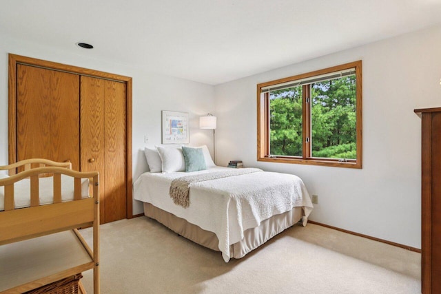 W318S4121 Highview Rd, Waukesha, WI 53189 - bedroom with light carpet and baseboards