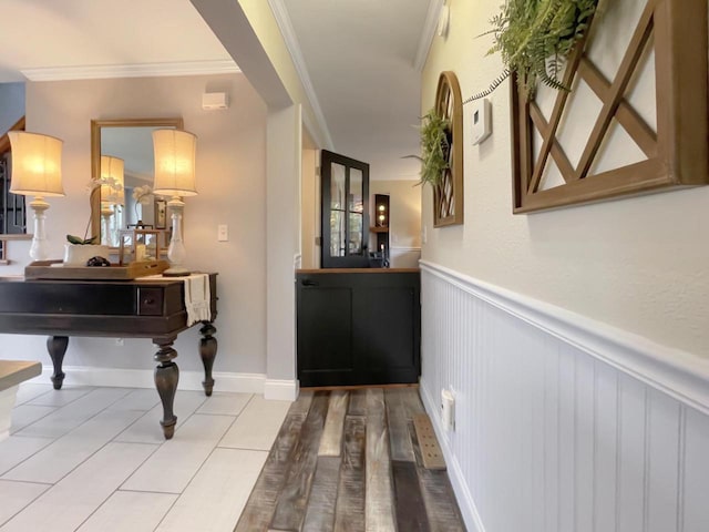 431 Limestone St, Kiel, WI 53042 - hall featuring wainscoting and ornamental molding