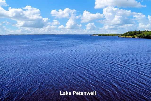 437 Sir Winston Trl, Nekoosa, WI 54457