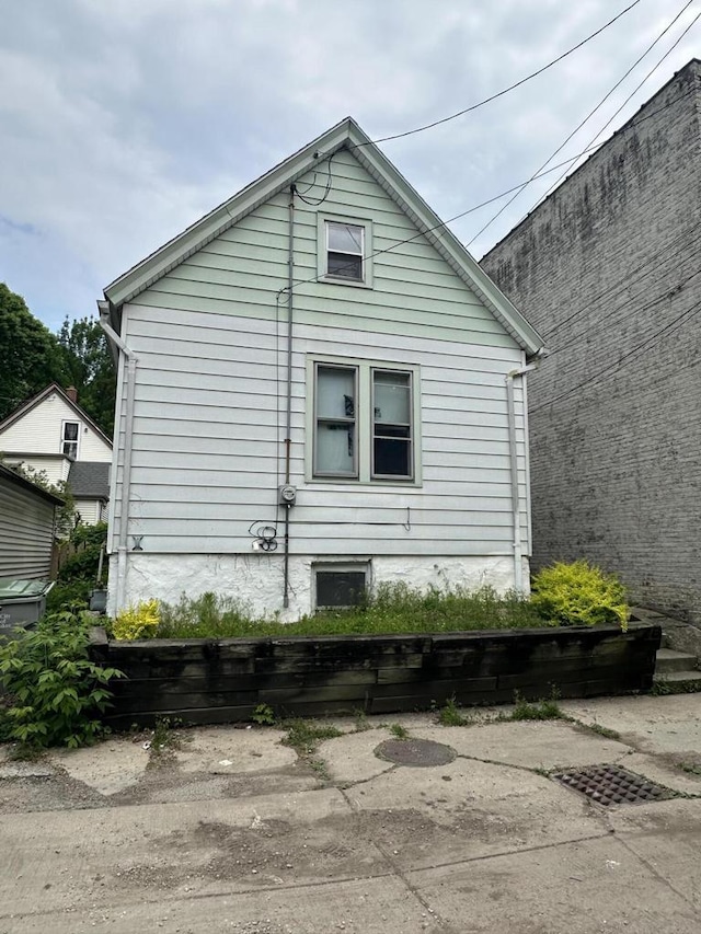 2467 N Bartlett Ave Unit 2467A, Milwaukee, WI 53211 - view of side of property
