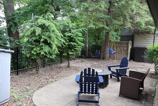 6309 W Mckinley Ave, Wauwatosa, WI 53213 - fenced backyard with a patio area