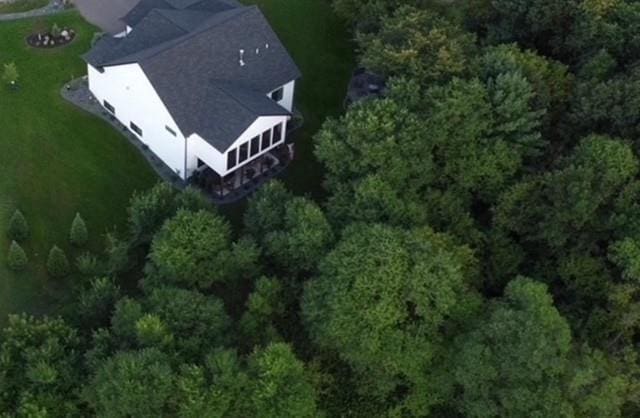 6649 Hope Ln, Eau Claire, WI 54701 - aerial view of property and surrounding area