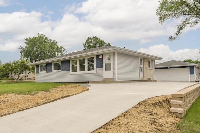 WW151N8656 Marshall Dr, Menomonee Falls, WI 53051 - single story home featuring an outdoor structure, a detached garage, and a front yard