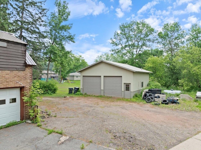 1507 N Peach Ave, Marshfield, WI 54449 - view of detached garage