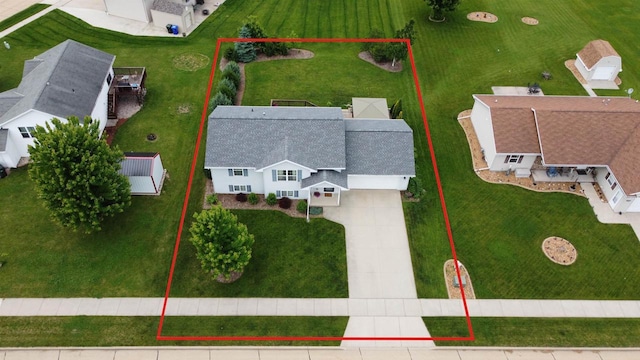 2137 Olde Country Cir, Kaukauna, WI 54130 - aerial view of property and surrounding area featuring property parcel outlined