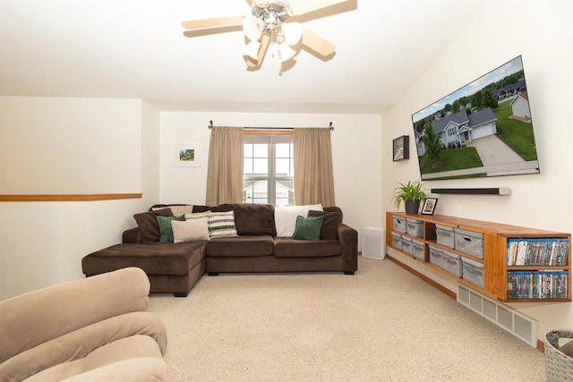 2137 Olde Country Cir, Kaukauna, WI 54130 - carpeted living room with a ceiling fan